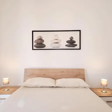 Appartement Ospedale Gemelli-vaticano Domus Di Pace 1bdr By Hôtea *