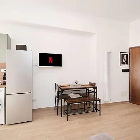 Ospedale Gemelli-vaticano Domus Di Pace 1bdr * Рим